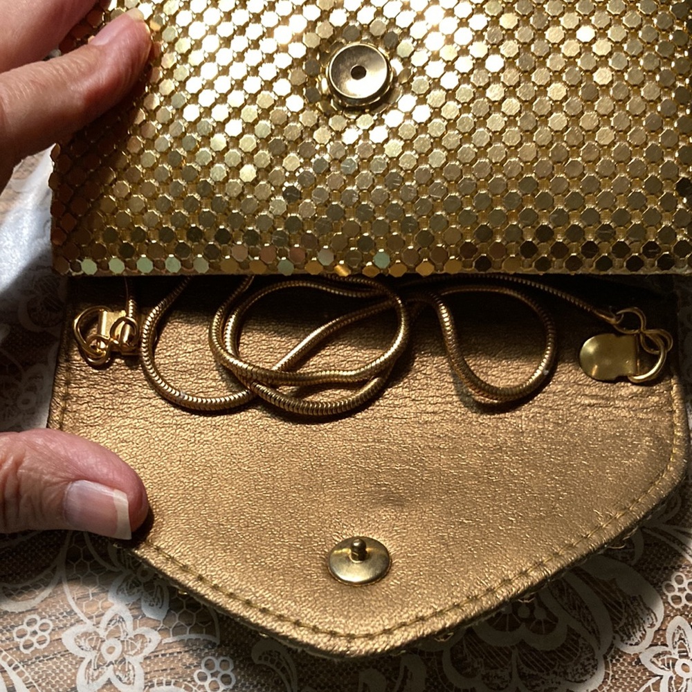 GT metallic evening bag 5 3/4” x 4” w/19” x 2 metallic strap worn in/out. $8 - Picture 7 of 9